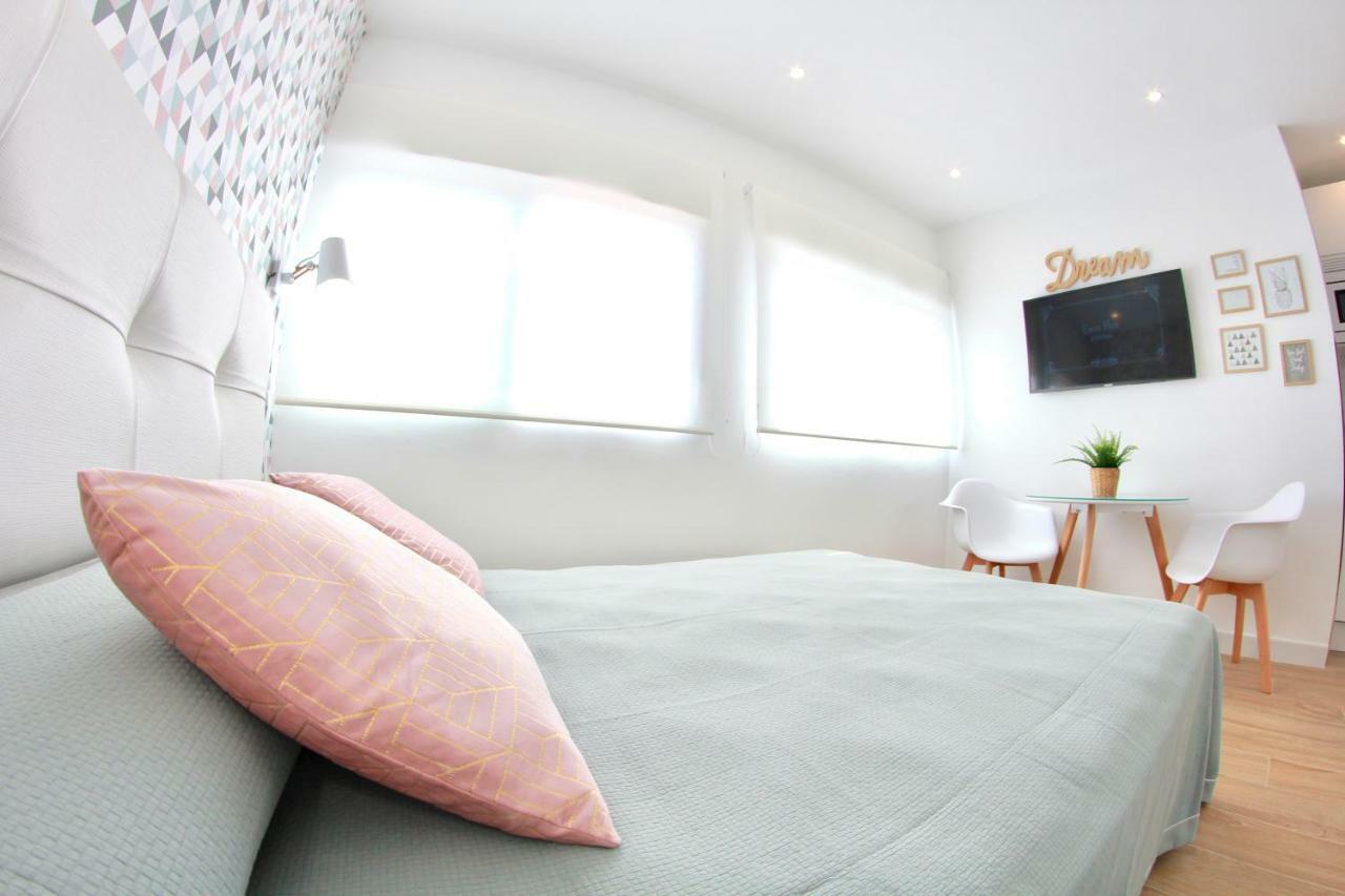Lejlighed på 25 m² i Torremolinos Centrum med 1 værelse og 1 private badeværelser Eksteriør billede