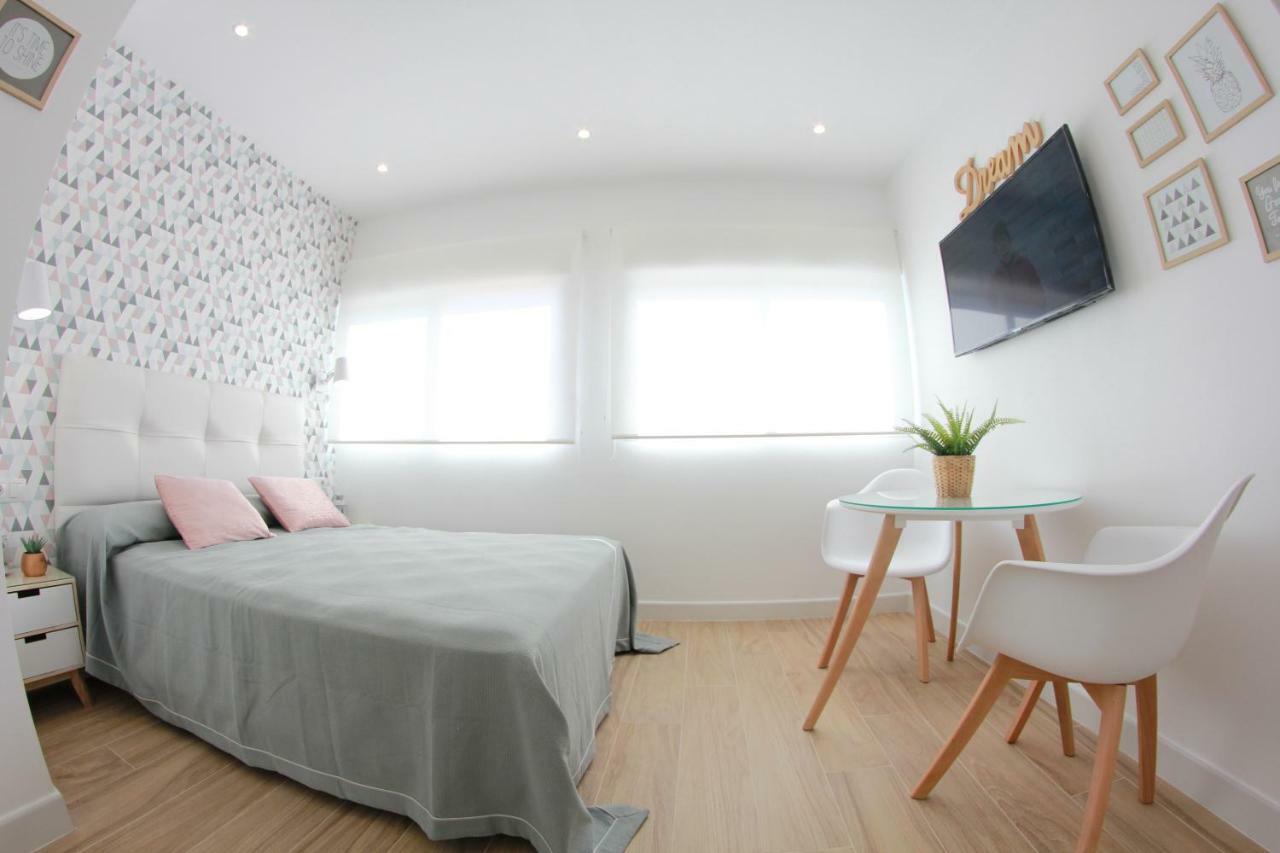 Lejlighed på 25 m² i Torremolinos Centrum med 1 værelse og 1 private badeværelser Eksteriør billede